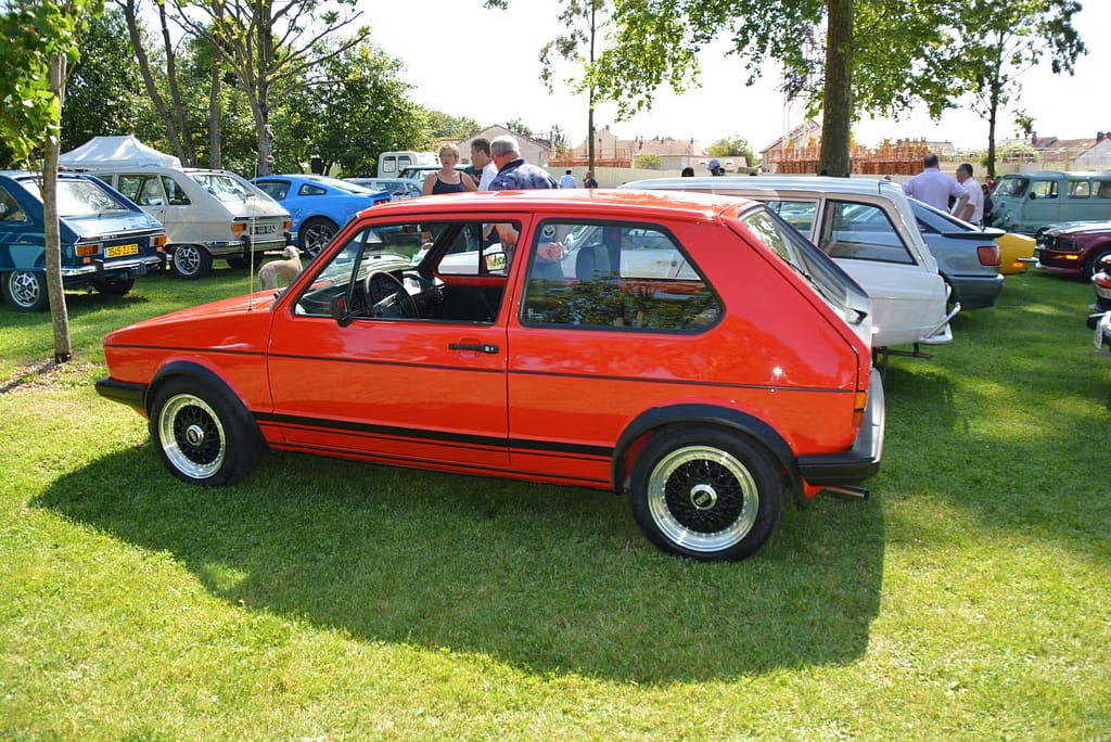 Organiser un rassemblement de voitures anciennes